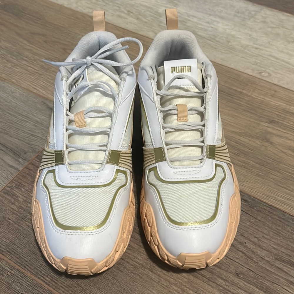 Puma sneakers